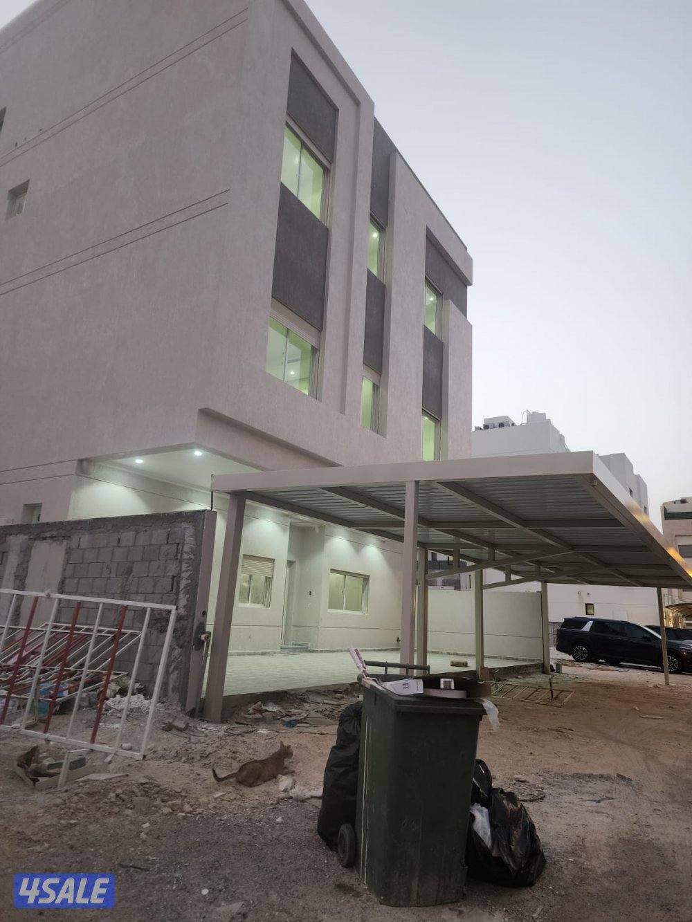 للايجار شقه فى الصباحيه ق١ مع بلكونه0