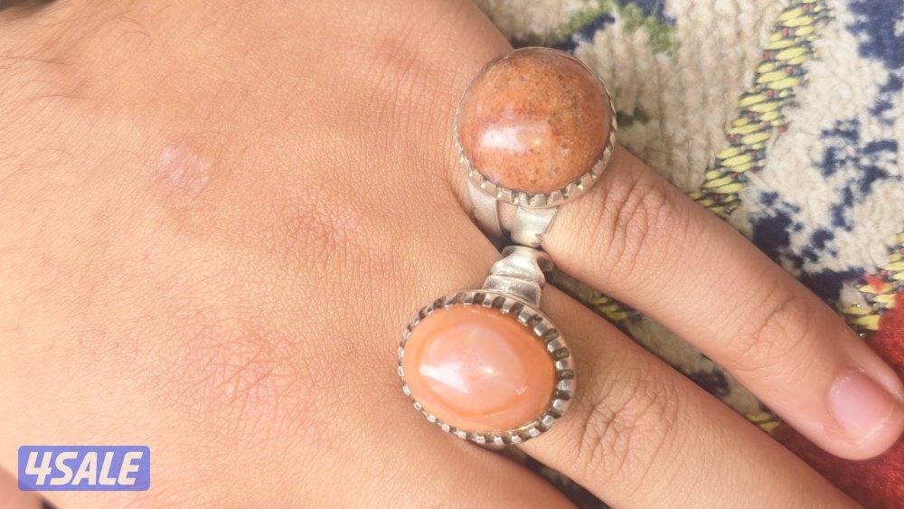 خواتم فضة عقيق يماني وسليماني فضة ثقيلة وصاحية الي ياخذهم مع بعض 400