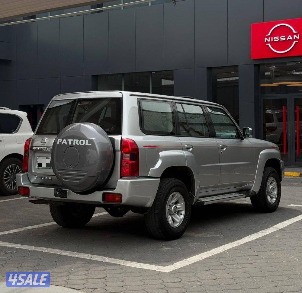 للبيع سفاري 2020 صبغ وكاله بالكامل وارد البابطين11