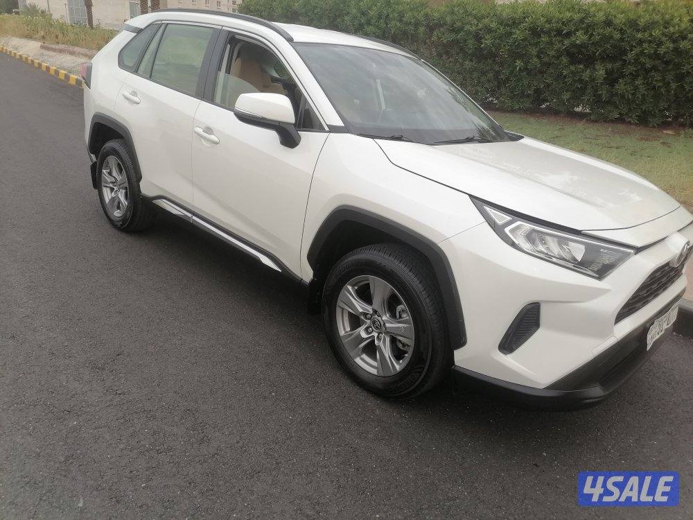 بحاله ممتازه ماشي 126 ألف1