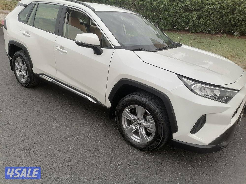 بحاله ممتازه ماشي 126 ألف7