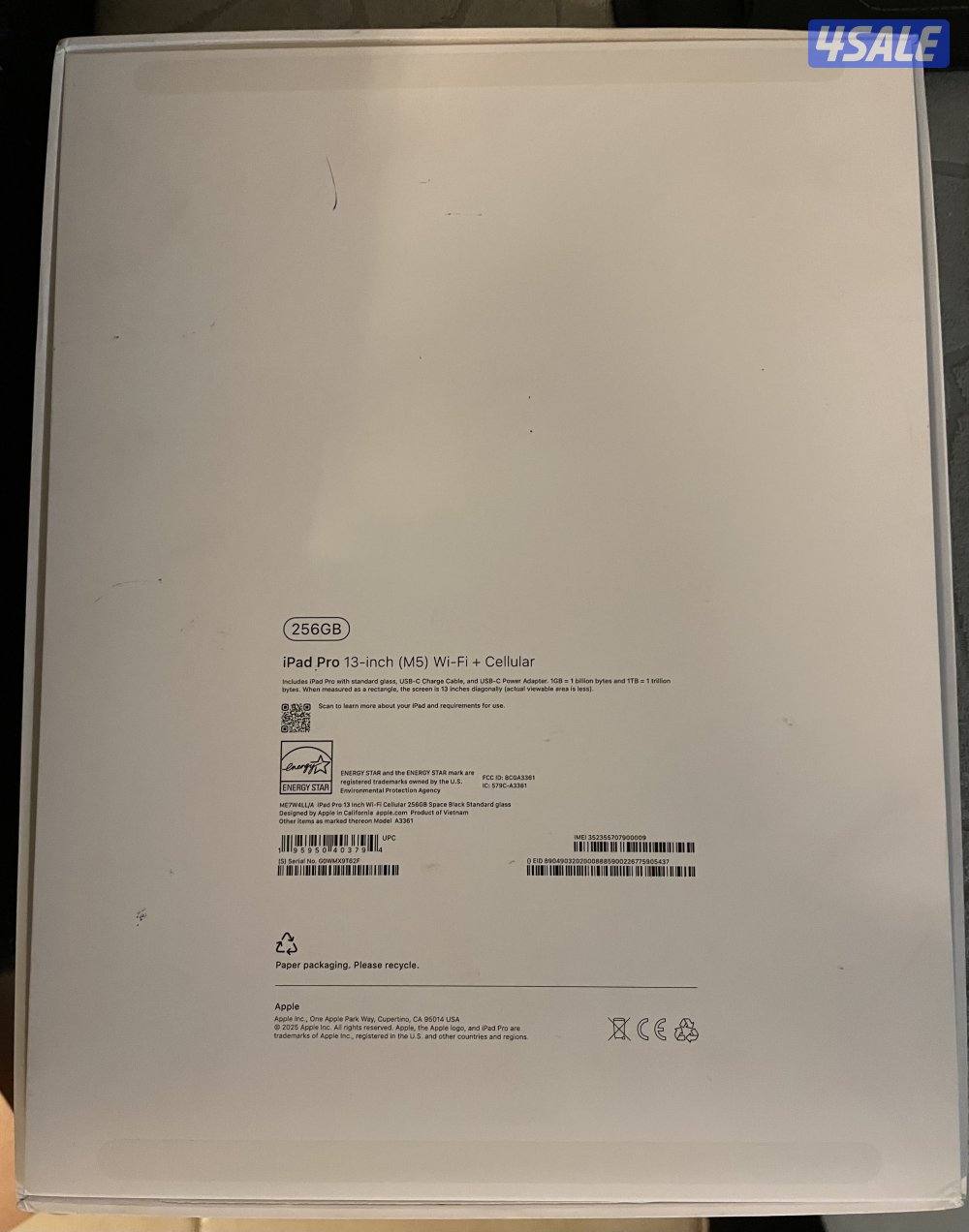 للبيع أيباد شبه جديد iPad13 pro inch M5 شريحة + واي فاي3