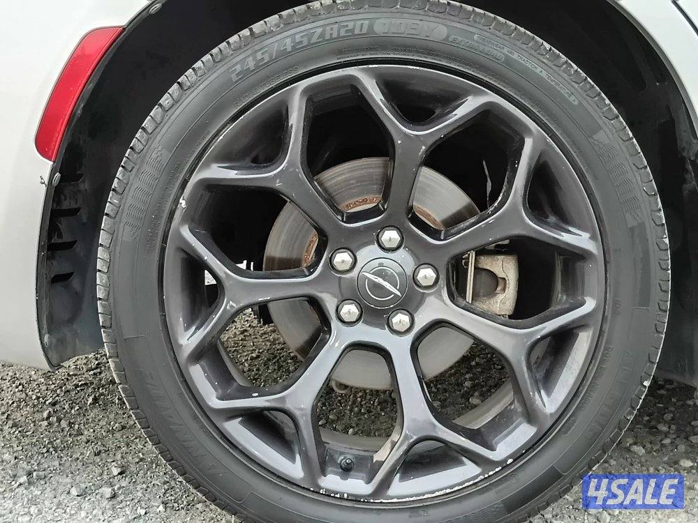 كرايزلر موديل 2021 ماشي 138 الف صبغ الوكالة شرط الفحص قير مكينة شاصي4