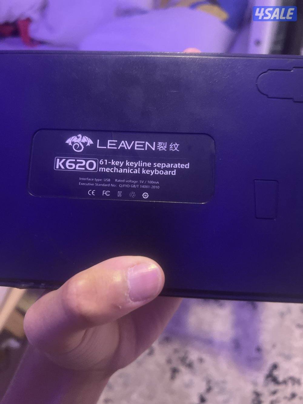 كيبورد  بلو سويتش مافي شي إلا n ماشتغل و ٤ حبات كيكابس ضايعه1