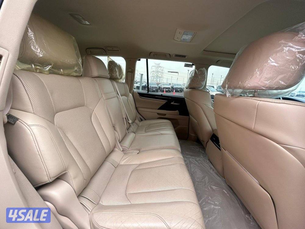 لكزس LX570 درجة ثانيه موديل 2017 ماشى 244.000 k.m وارد الساير .4