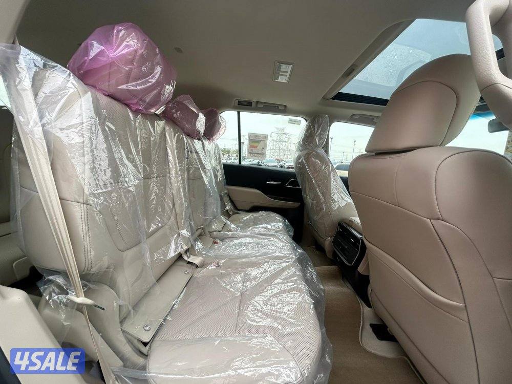 تويوتا لاند كروزر GX.R AEROs twinturbo .V6 موديل 2026 اصفار4