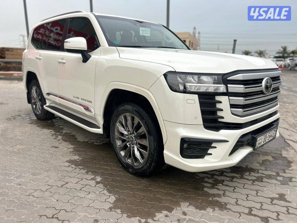 تويوتا لاند كروزر GX.R AEROs  twin turbo.V6 موديل 2024 ماشى 94.000 k.m1