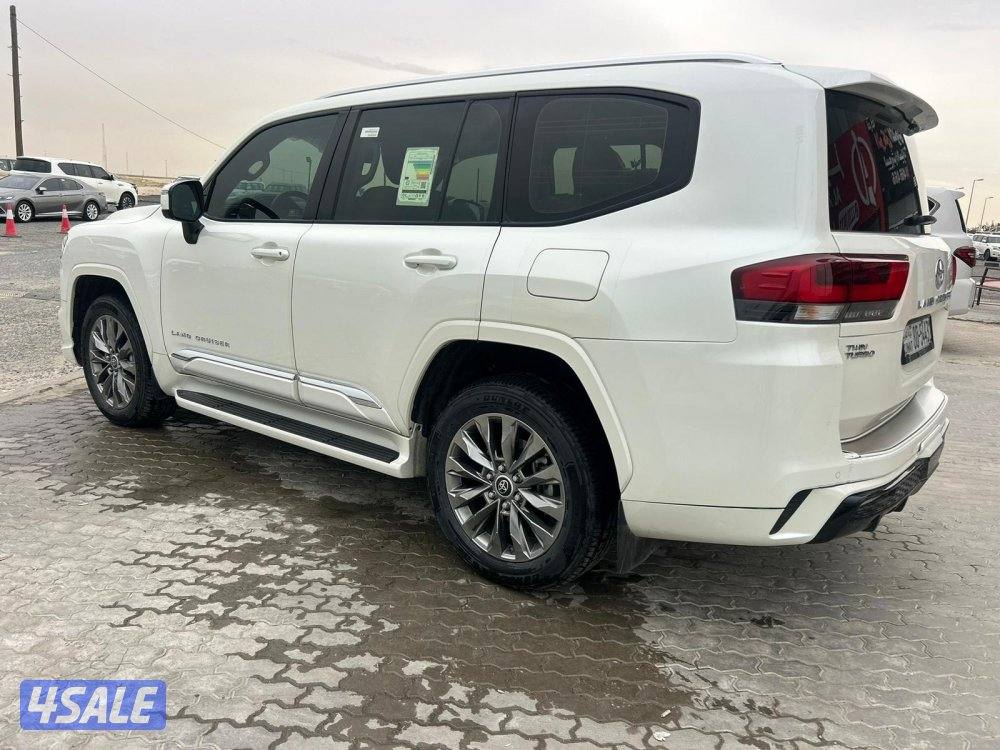 تويوتا لاند كروزر GX.R AEROs  twin turbo.V6 موديل 2024 ماشى 94.000 k.m2
