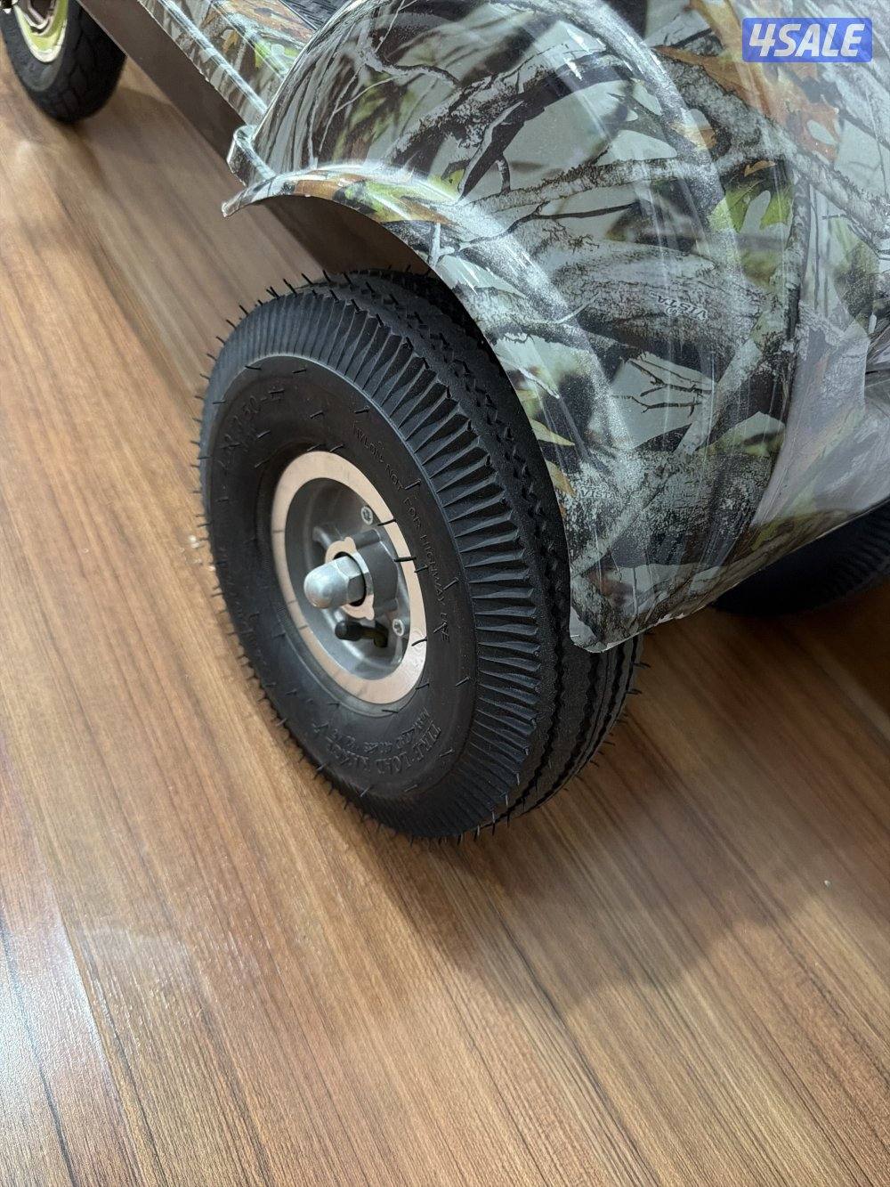 للبيع اسكوتر كالجديد للتواصل4