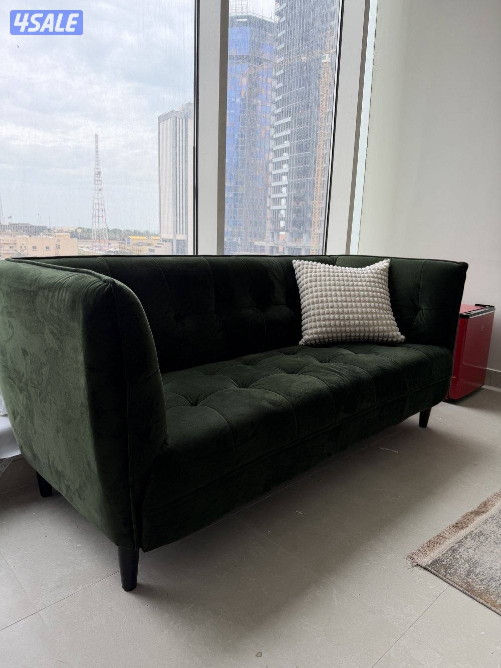 كنب نظييف بحالة شبه جديدة1