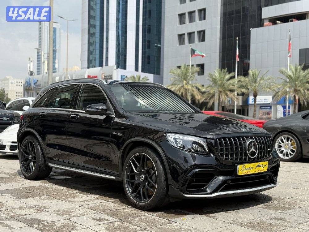 مرسيدس … GLC 63 AMG … موديل 2019 …  ((عداد 54 الف كم ))2