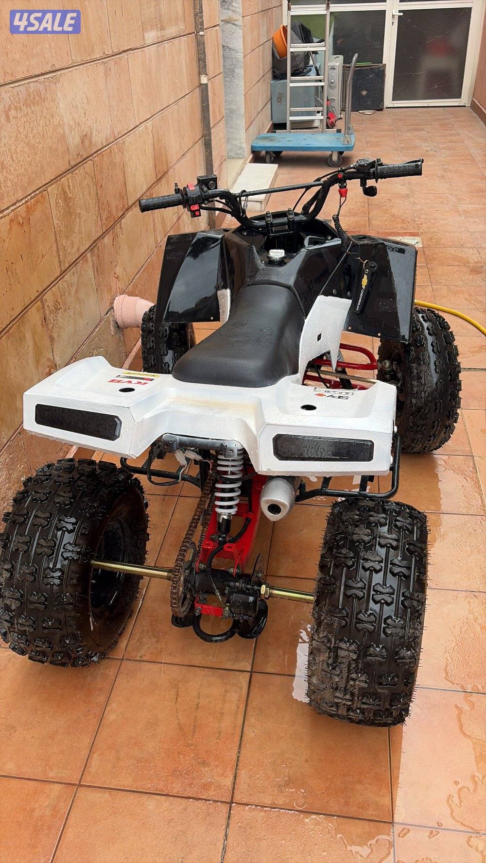 للبيع بقي ب ١٧٠ قابل للمساومه بالمعقول highper 125 cc دقة سلف0