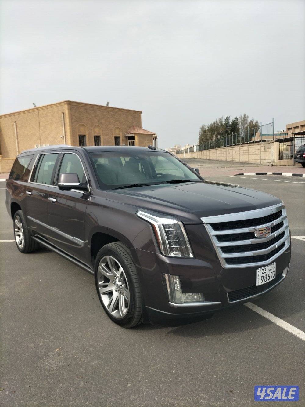 للبيع اسكاليد طويل0