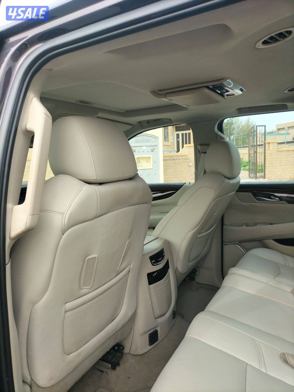 للبيع اسكاليد طويل5