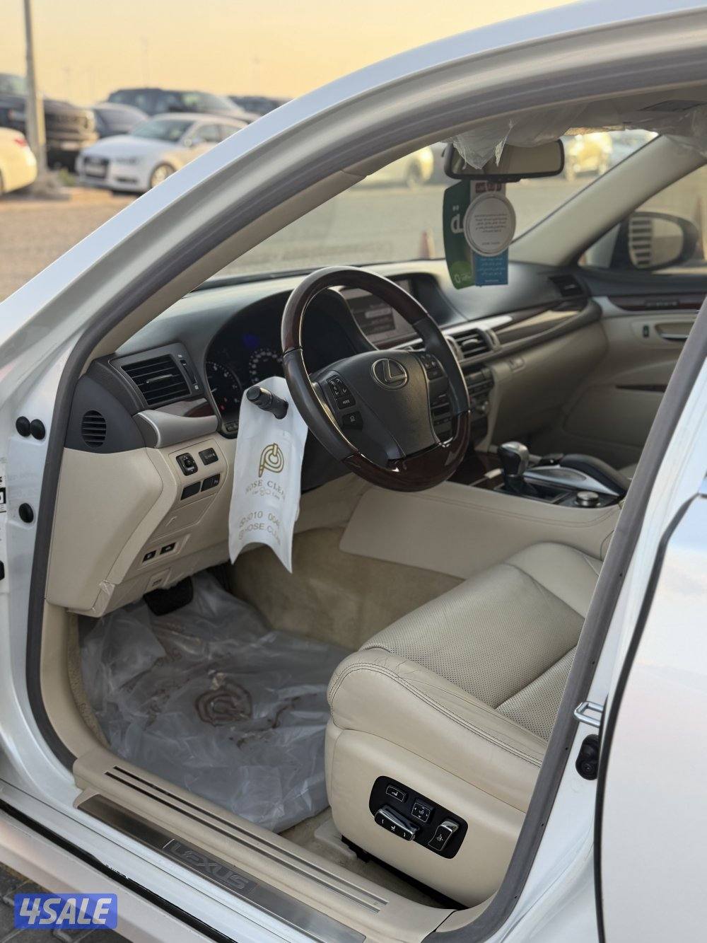 لكزس بحاله نااادره  LS4602