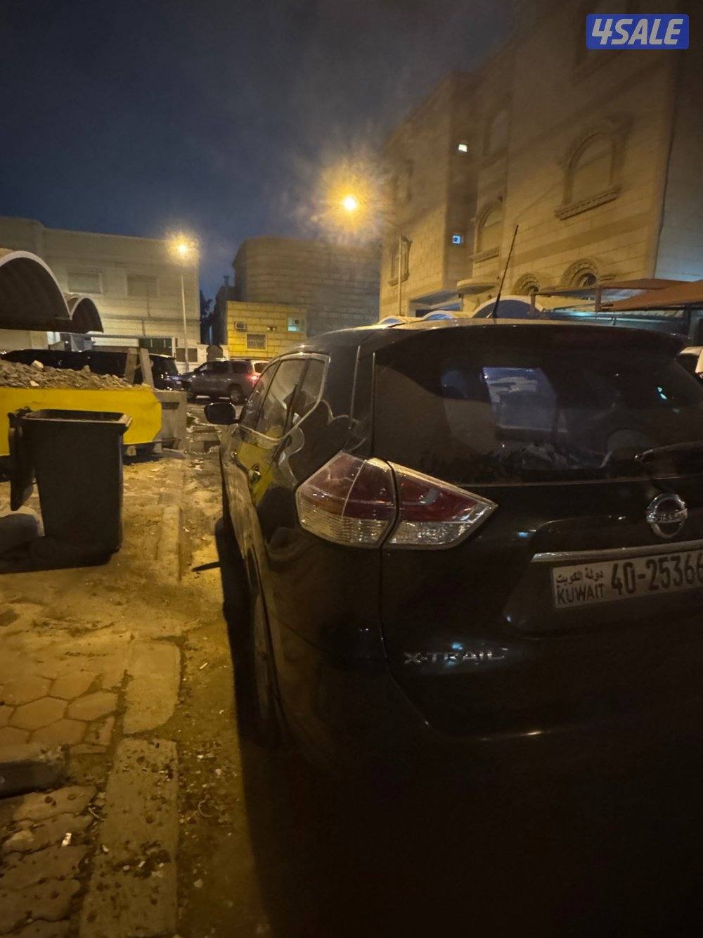 السياره بالحجز عليها مخالفات قيمتها ١١٣٠ نروح انا ووياك نسدد و نحولها1