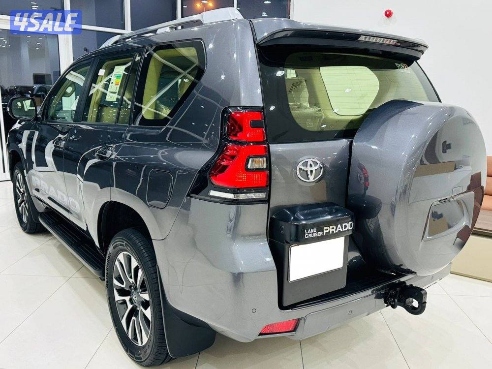 للبيع تويوتا برادو V6  TX-L موديل 2023 اعلى فئة2