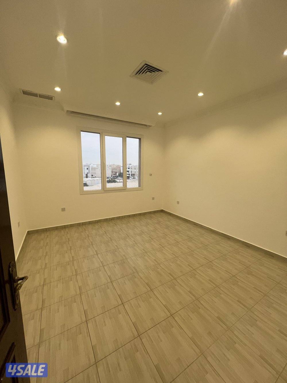 للايجار شقة بالمسايل1