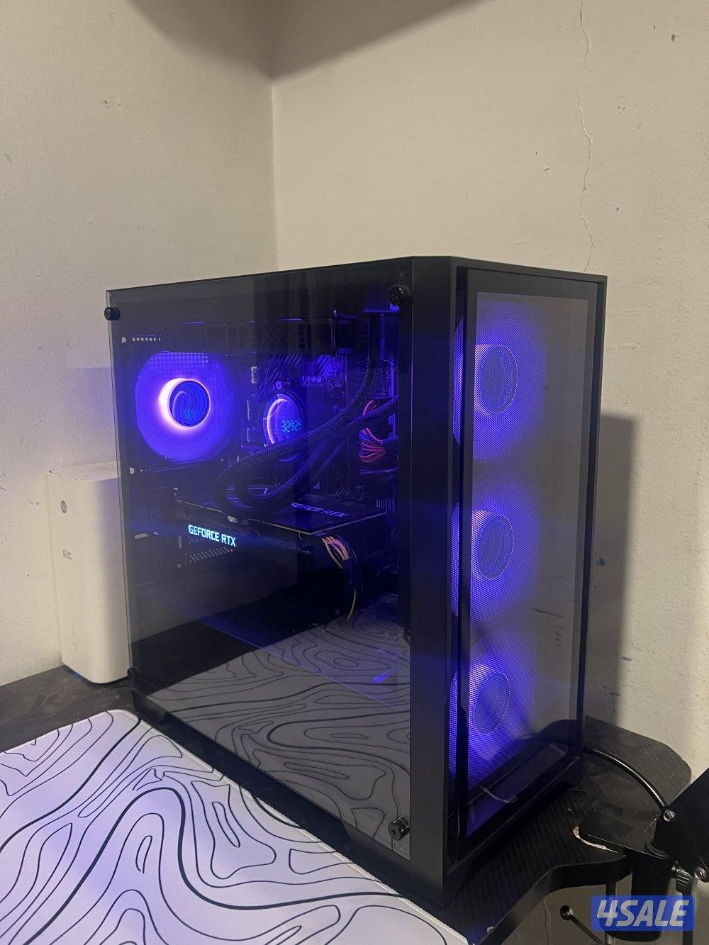 للبيع كمبيوتر قيمنق0