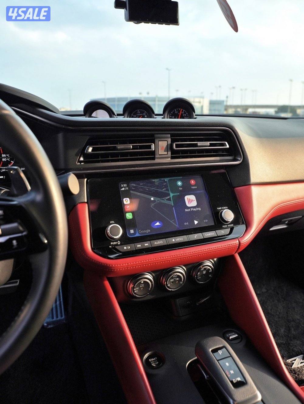 للبيع نيسان  Z قير اوتوماتيك بحالة الوكالة  استعمال يومي6