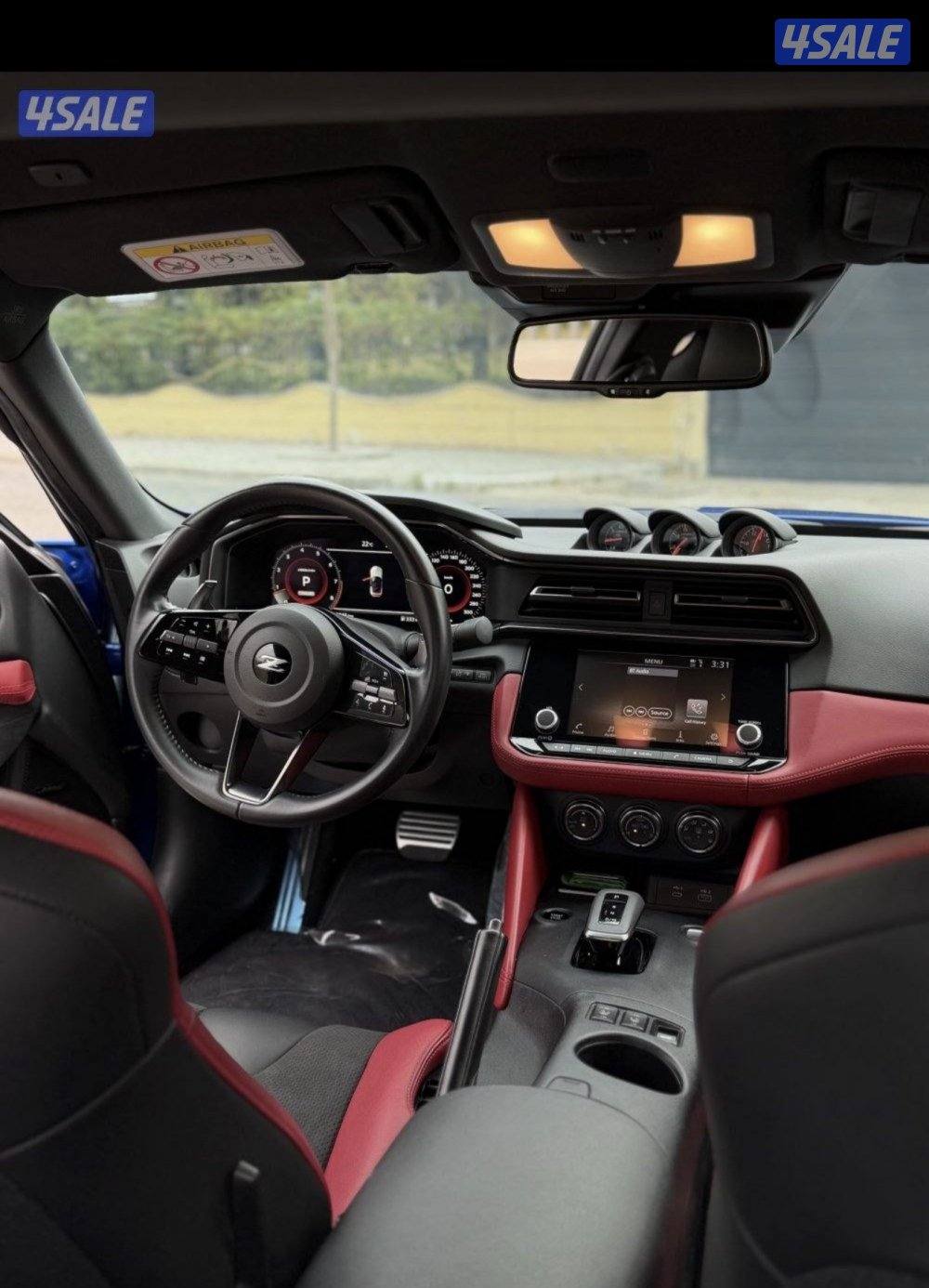 للبيع نيسان  Z قير اوتوماتيك بحالة الوكالة  استعمال يومي12