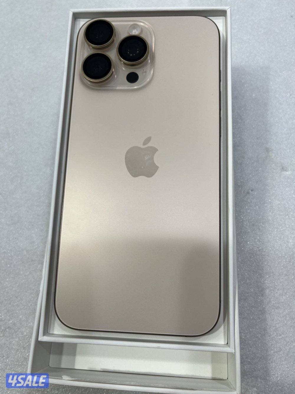 آيفون 16 برو ماكس 256  استخدام شهر بطاريه 1001