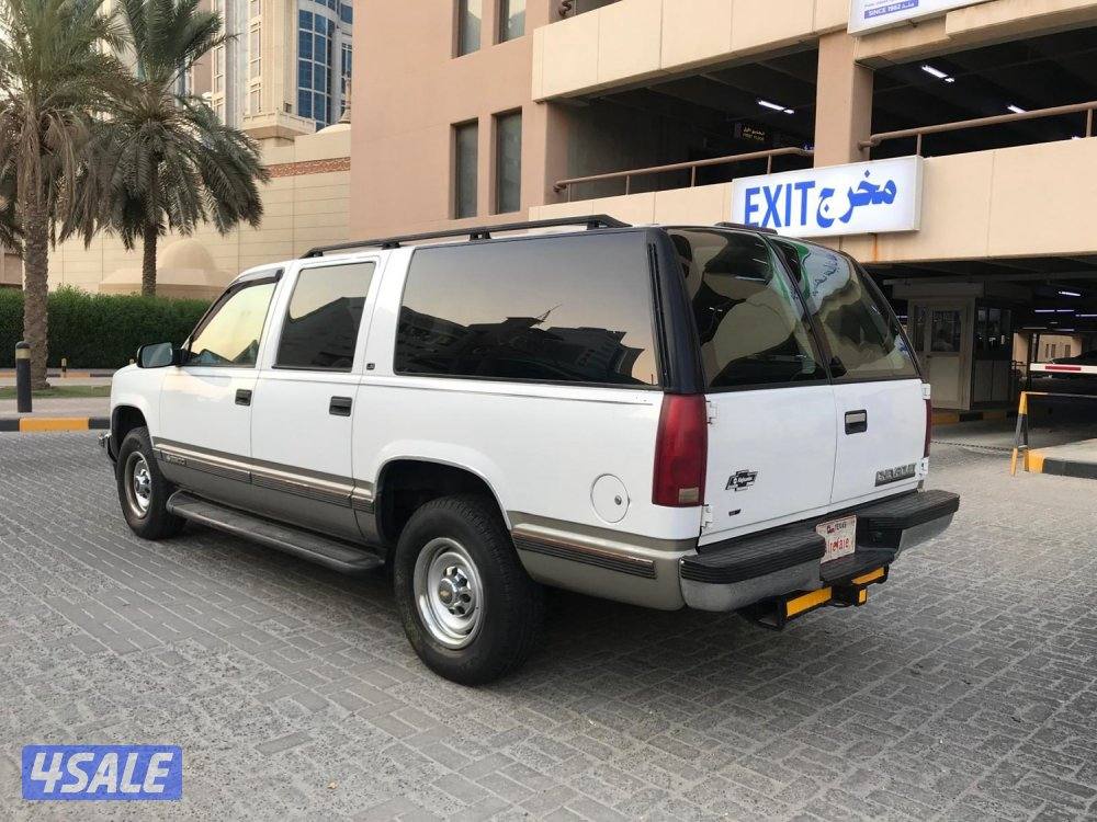 تعرفون مكاني وتواصلي واتس اب فقط10