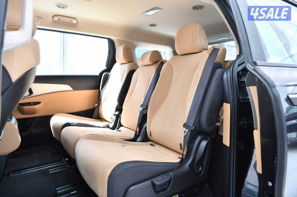 كيا كارنفال4