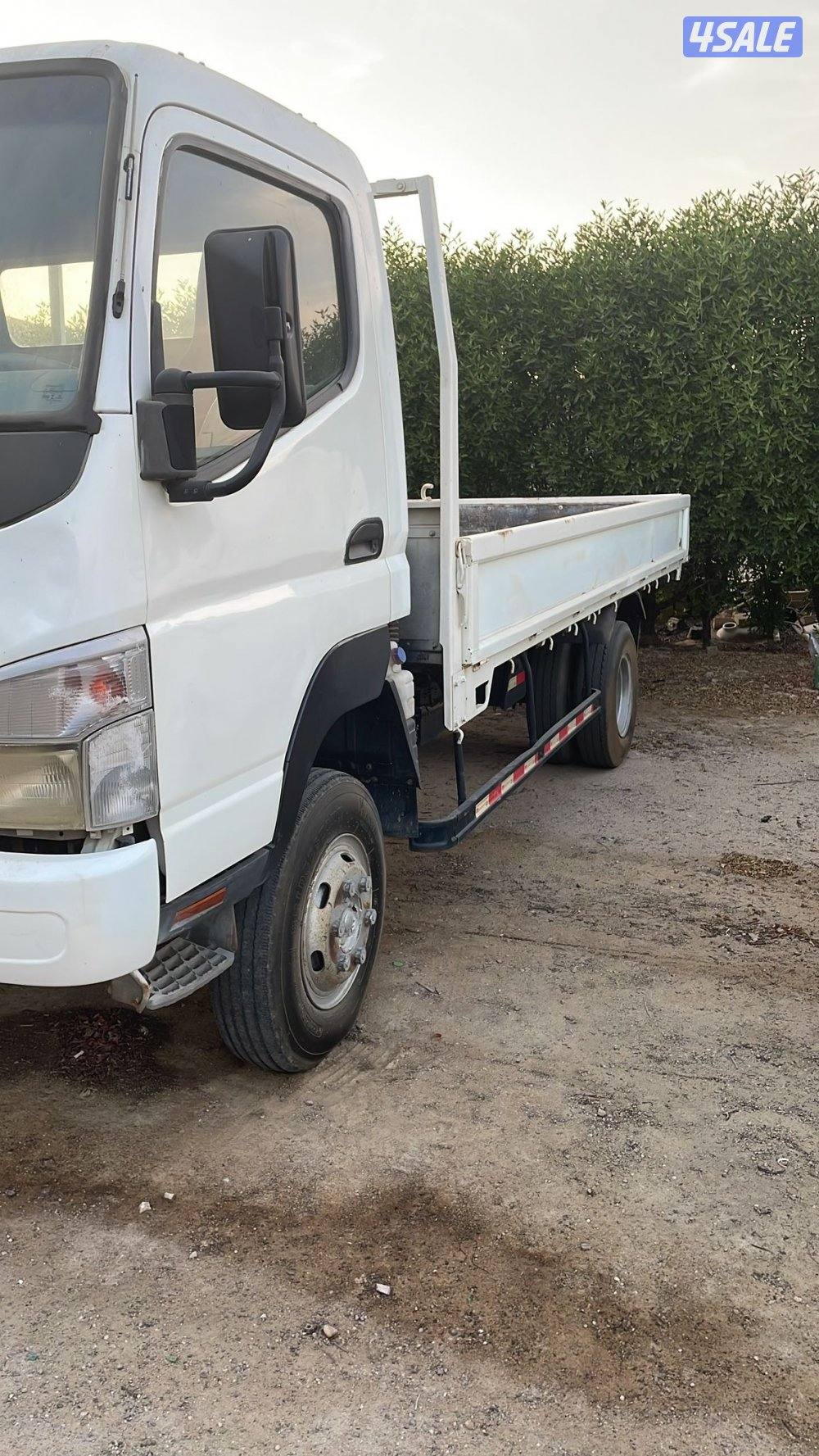 للبيع هاف لوري 20140