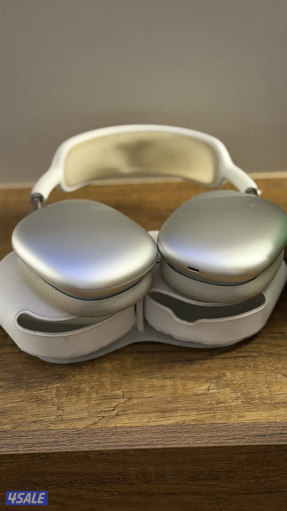 ابل ايربود ماكس ابيض Airpod max white1