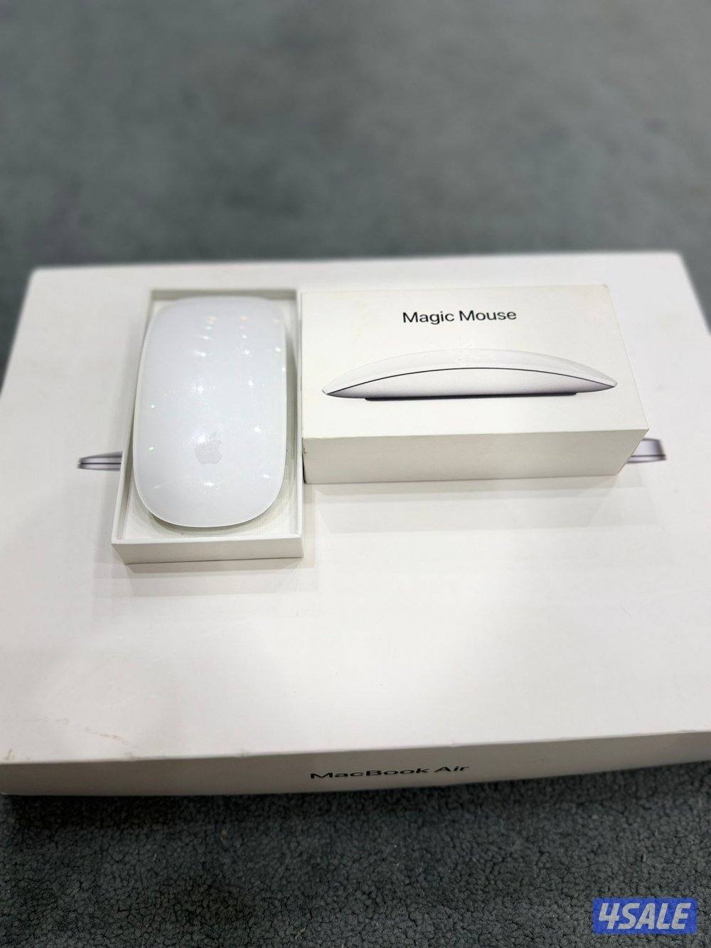 ماك بوك اير M13