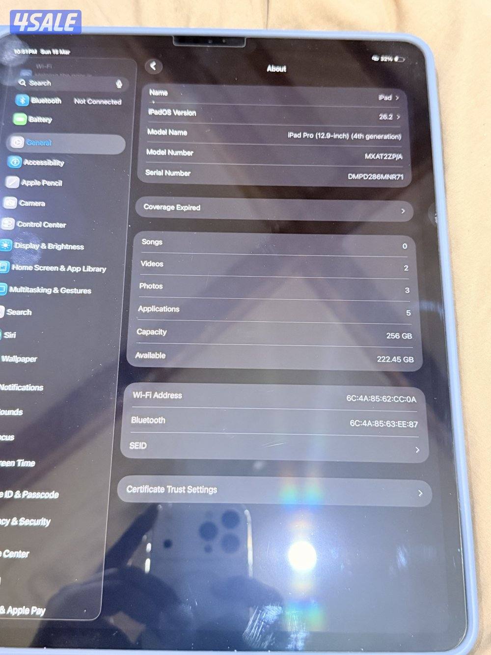 iPad Pro 4th generation 12.9in 256 GB face id working perfectly1