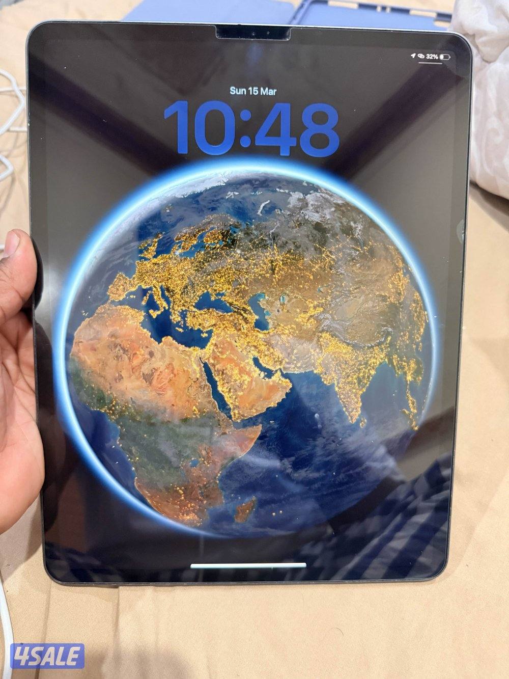 iPad Pro 4th generation 12.9in 256 GB face id working perfectly4