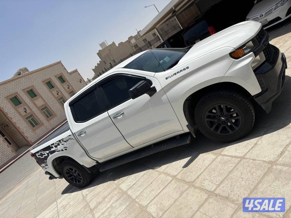 للبيع وانيت سلفرادو قمارتين مع دبل موديل 20201