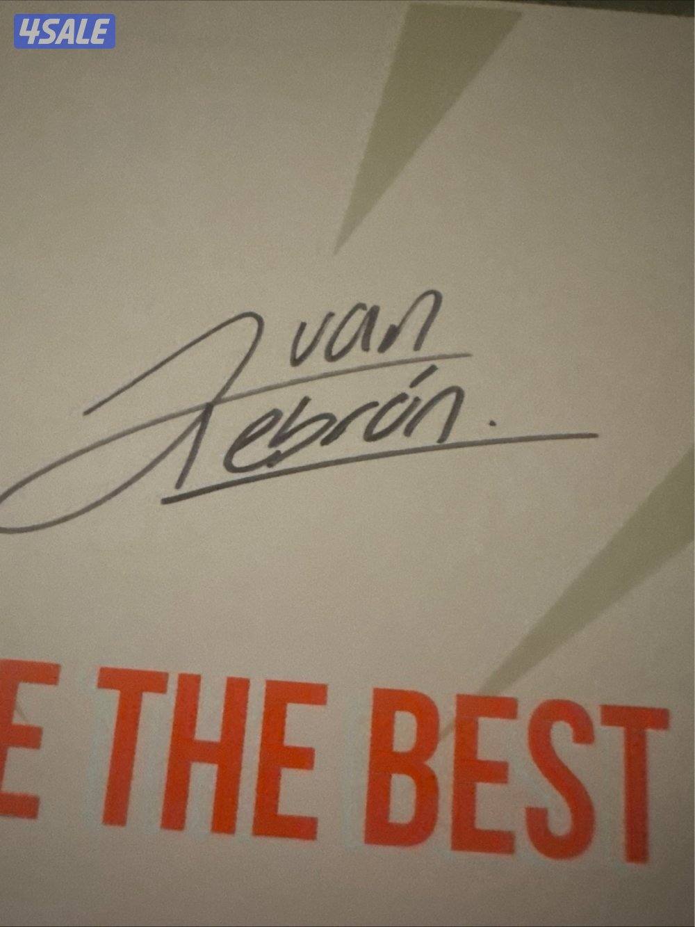 مضرب بادل بابولات فايبر 2026 تم توقيعه من لاعب خوان ليبرون جديد3