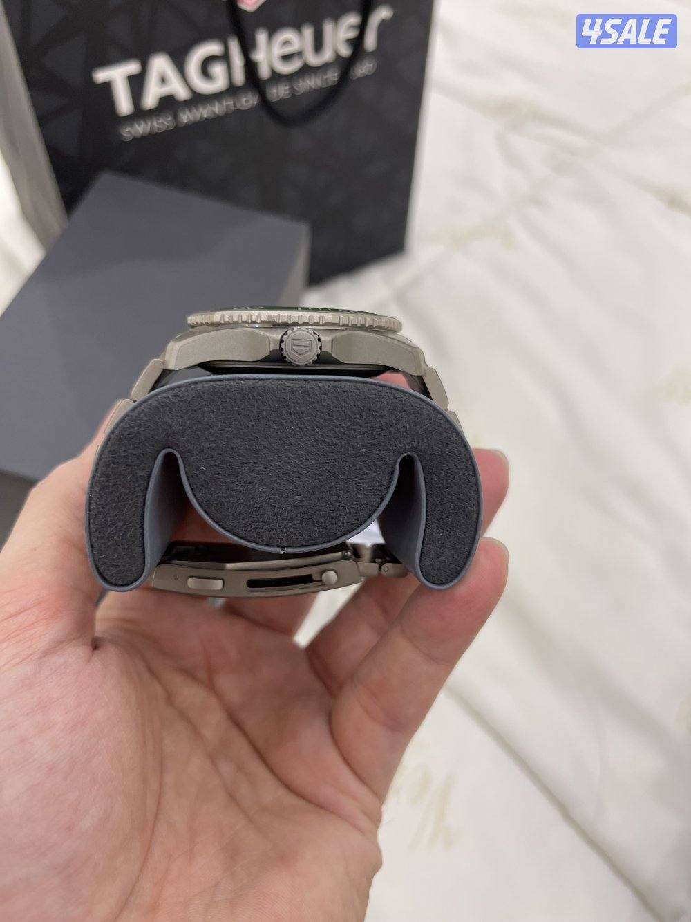 TAG Heuer  AQUARACER TITANIUM4