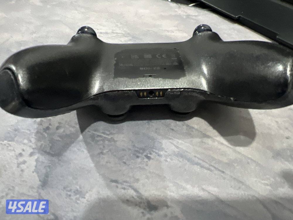 يدة ps5 اصلية2