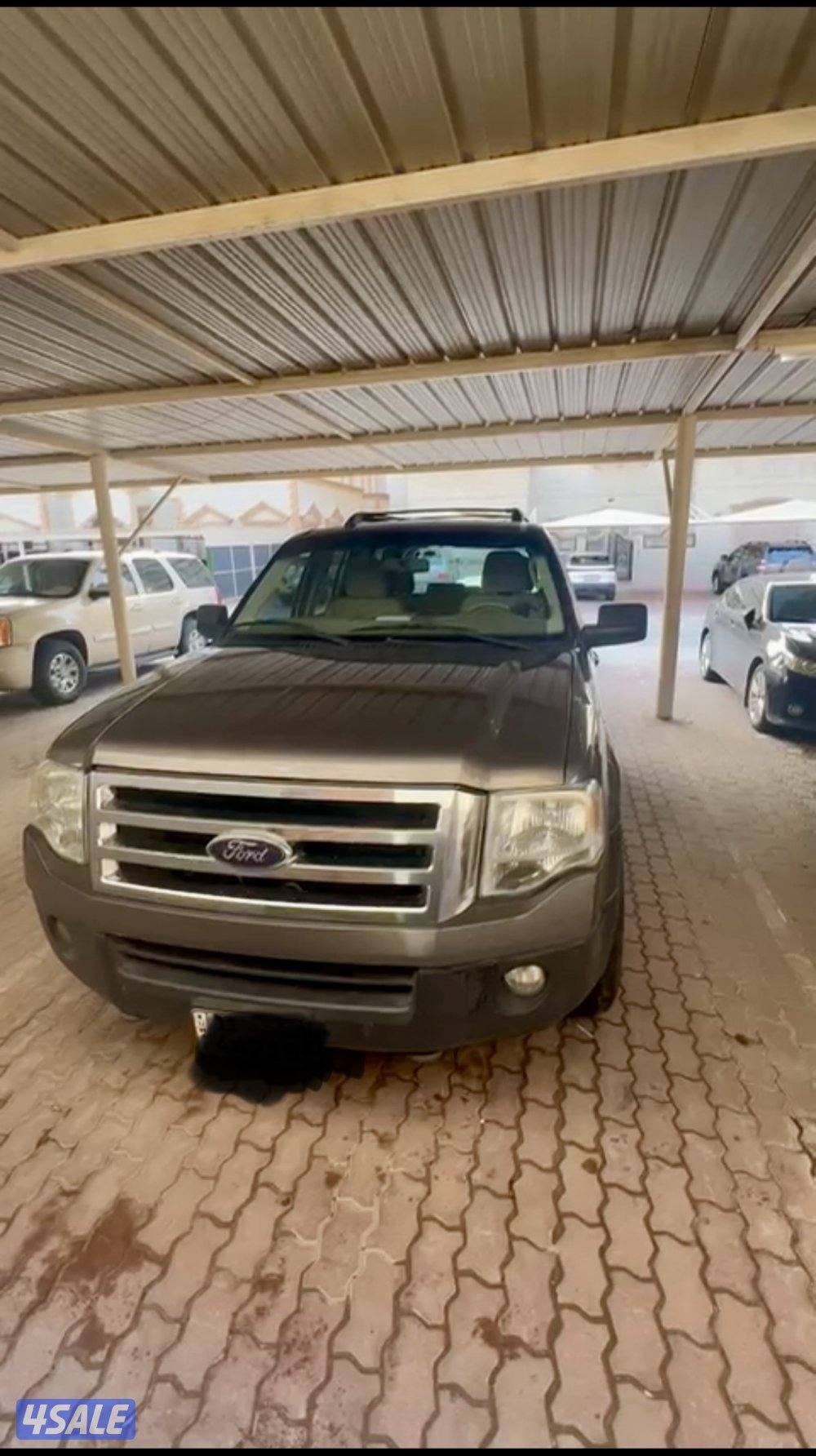 للبيع فورد اكسبدشن  موديل 2012  وارد الوكالة ماشي 190 الف2