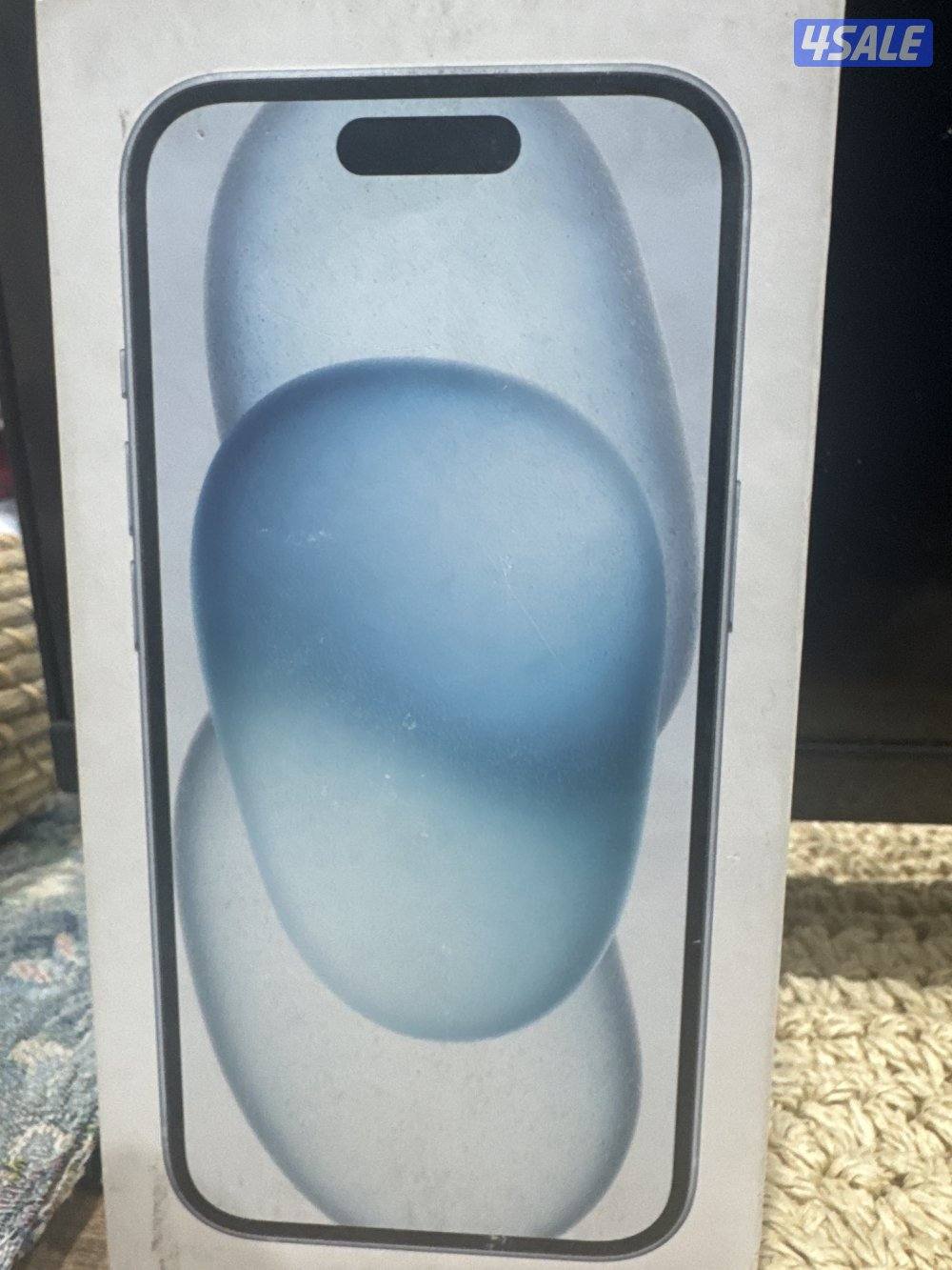 للبيع ايفون ١٥ جديد بالكرتون ما تبطل0