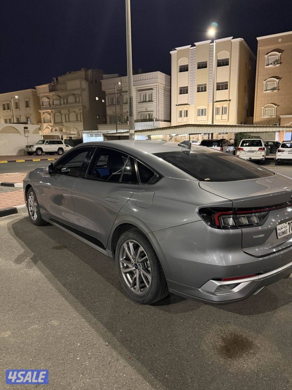 للبيع تورس ٢٠٢٣0