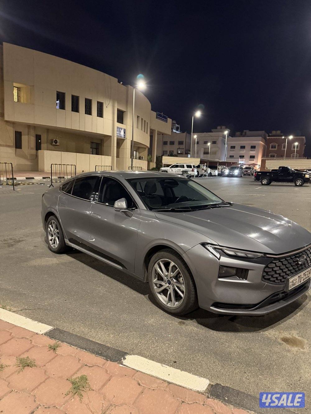 للبيع تورس ٢٠٢٣2