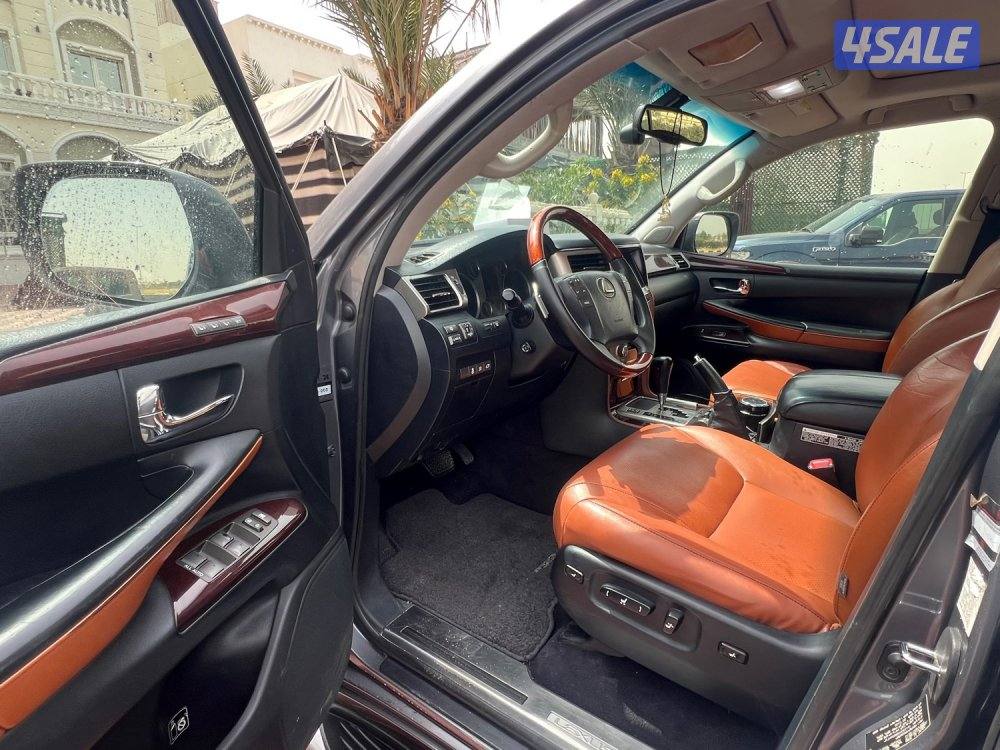 للبيع لكزس موديل ٢٠١٢4