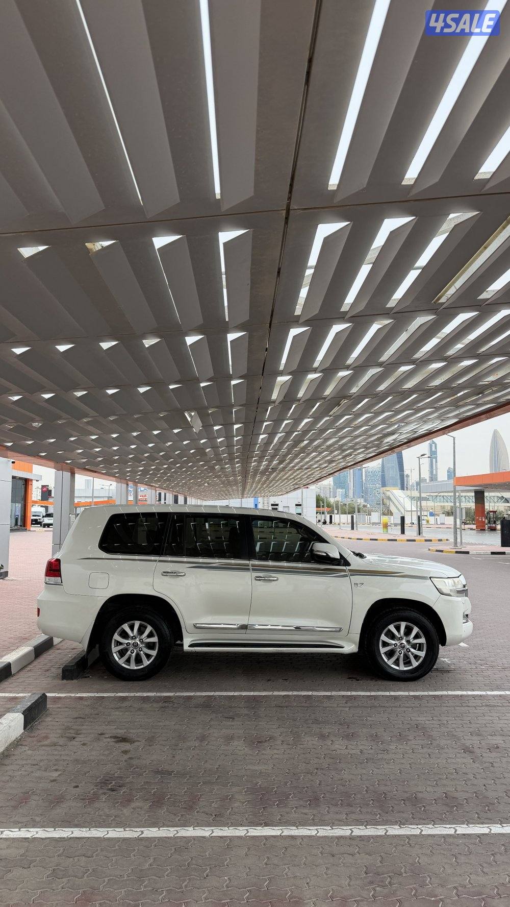 لاندكروزر Vxr5