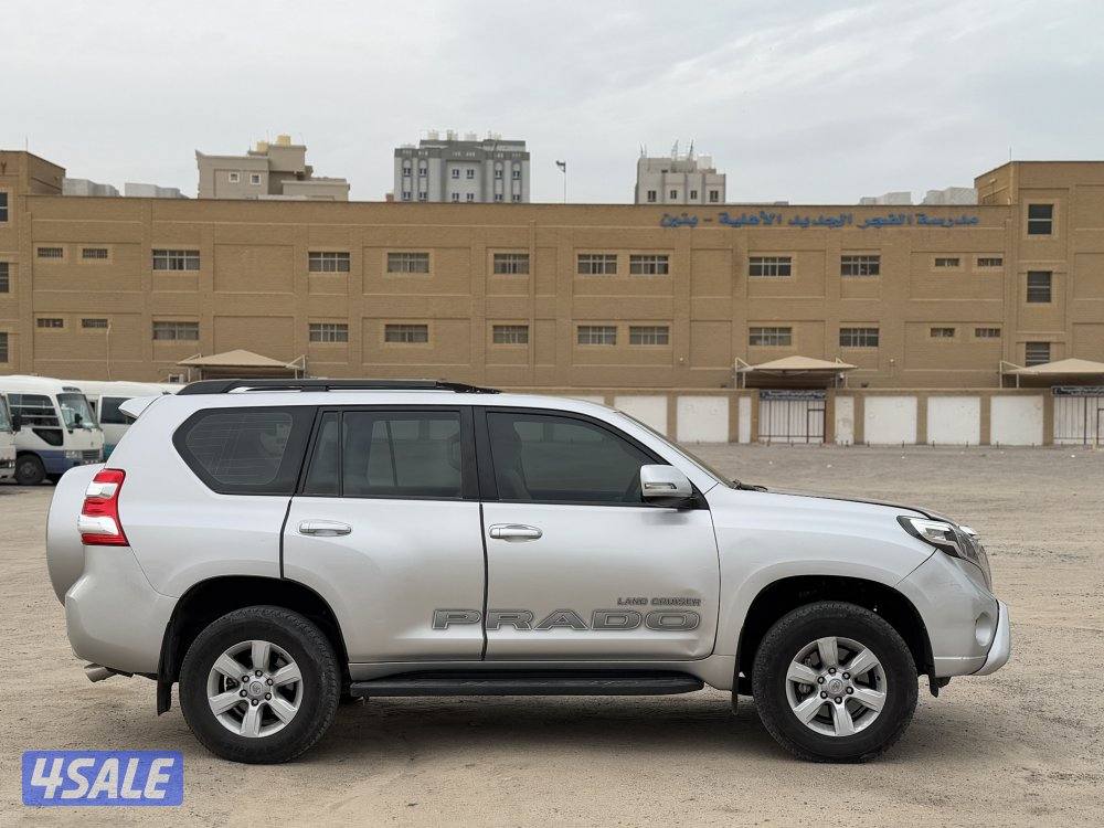 TOYOTA PRADO 2014 TXL SILVER | FULL DEALERSHIP SERVICE HISTORY |3