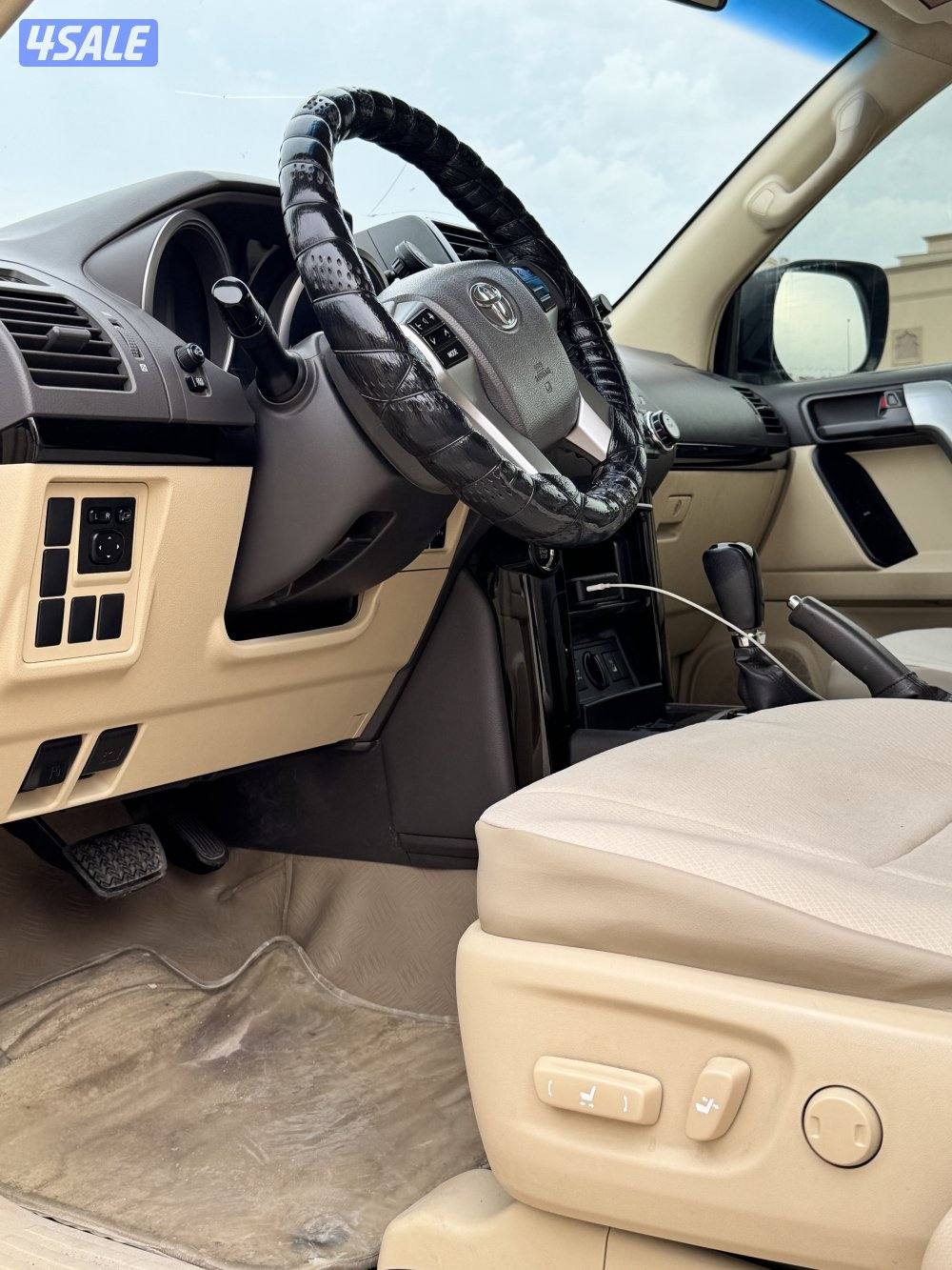 TOYOTA PRADO 2014 TXL SILVER | FULL DEALERSHIP SERVICE HISTORY |8