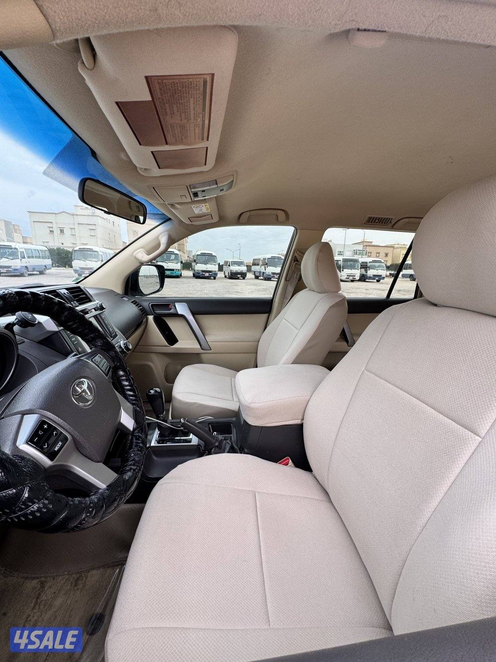 TOYOTA PRADO 2014 TXL SILVER | FULL DEALERSHIP SERVICE HISTORY |9