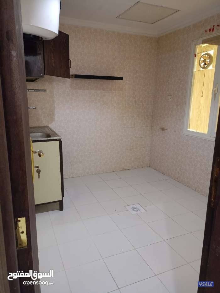 شقق للإيجار غرفه وصاله حمام ومطبخ عائلات فقط وافدين2