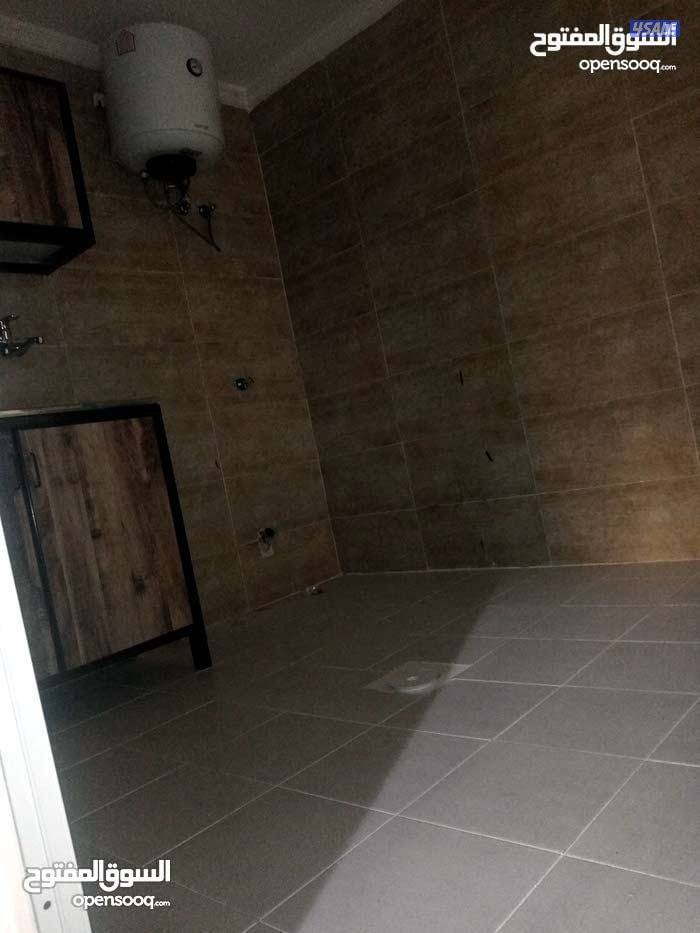 شقق للإيجار غرفه وصاله حمام ومطبخ عائلات فقط وافدين6
