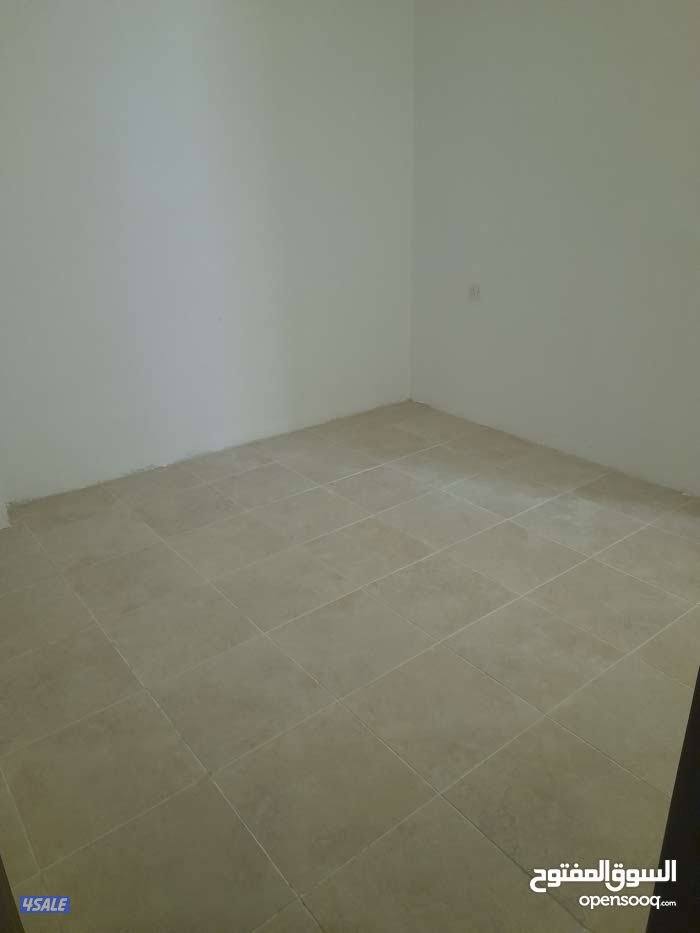شقق للإيجار غرفه وصاله حمام ومطبخ عائلات فقط وافدين12