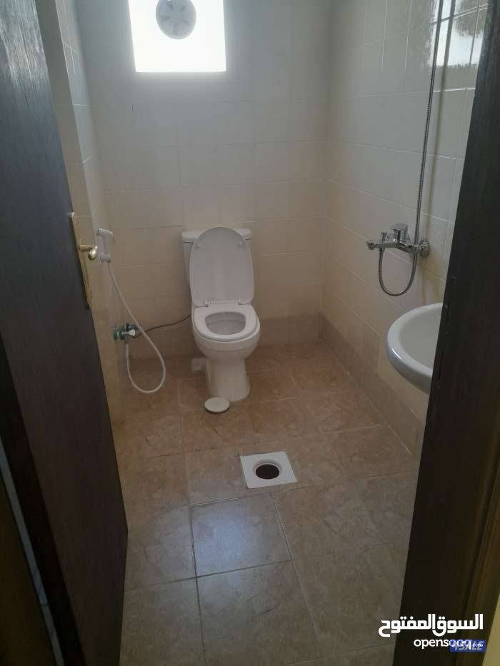 شقق للإيجار غرفه وصاله حمام ومطبخ عائلات فقط وافدين15